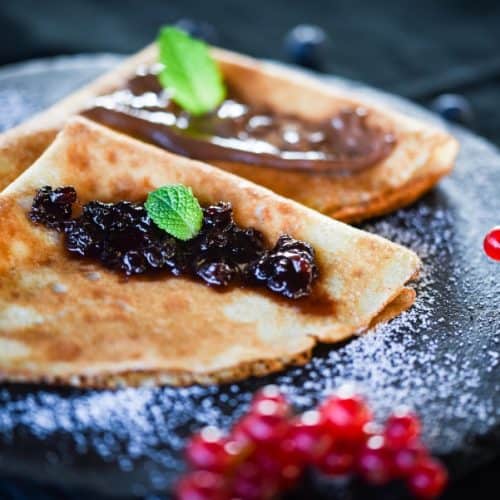 cholesterol free crepes with fruit topping