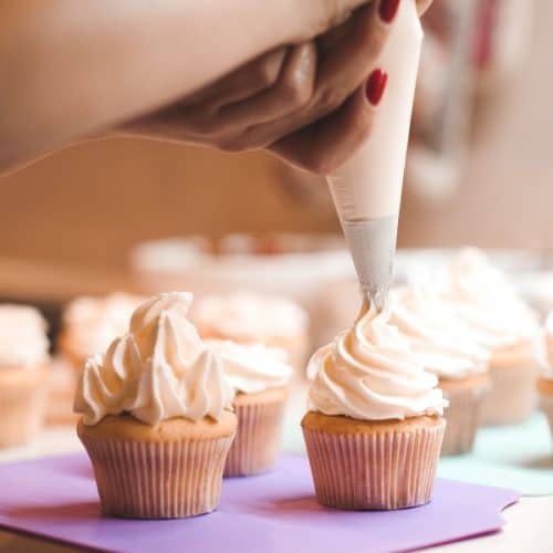 Buttercream Frosting Without Powdered Sugar | Treat Dreams