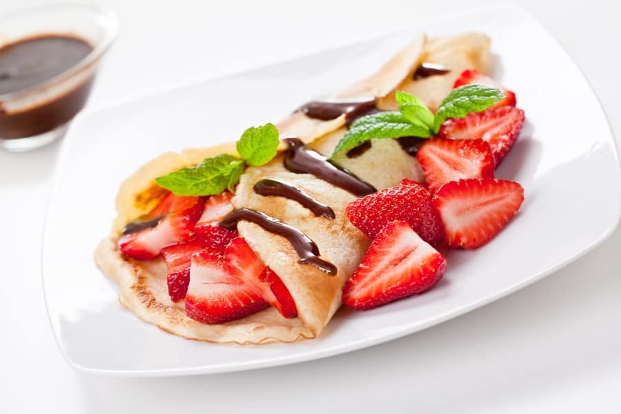 strawberry and chocolate crepe