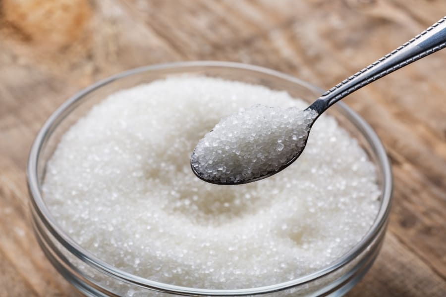 sugar in bowl with spoon