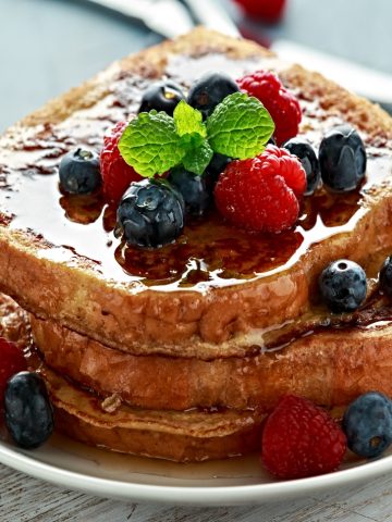 fruit and cinnamon topped French toast