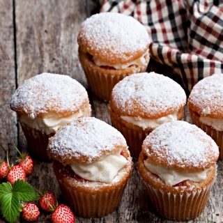 homemade cupcakes with vanilla cream filling