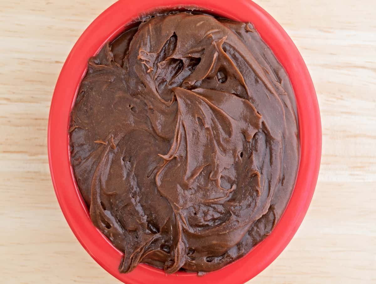 Simple Chocolate Chip Frosting Treat Dreams